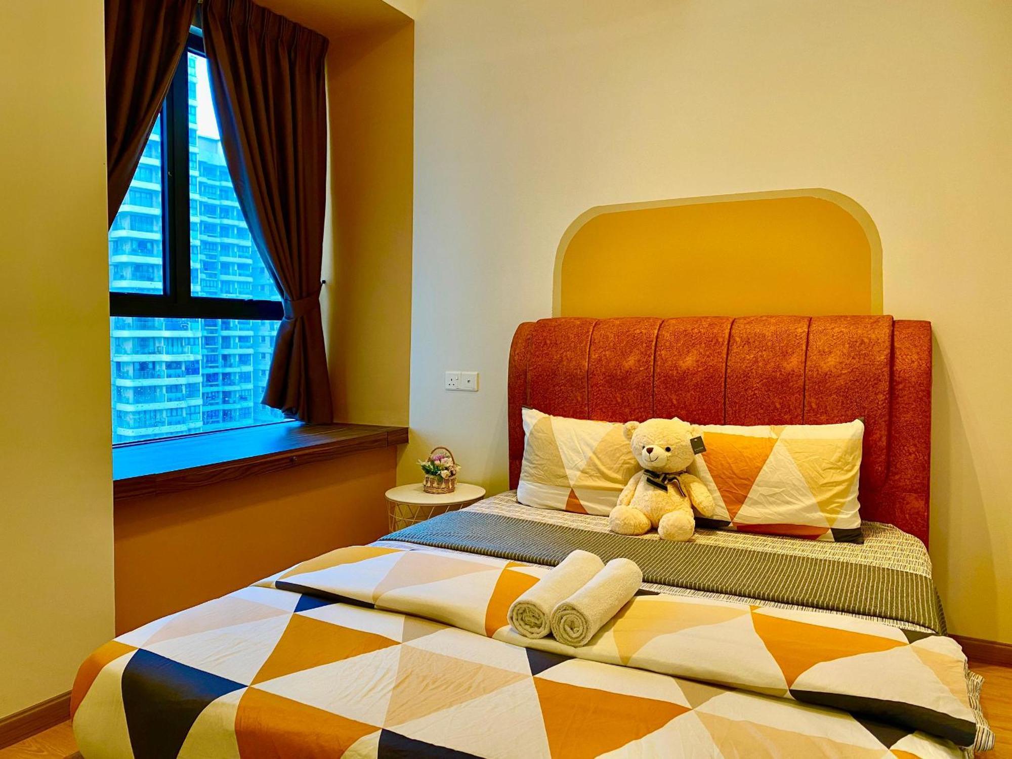 海景套房 3房3厕 可8-12人danga Bay Country Garden Yi Jia名宿 * Johor Bahru