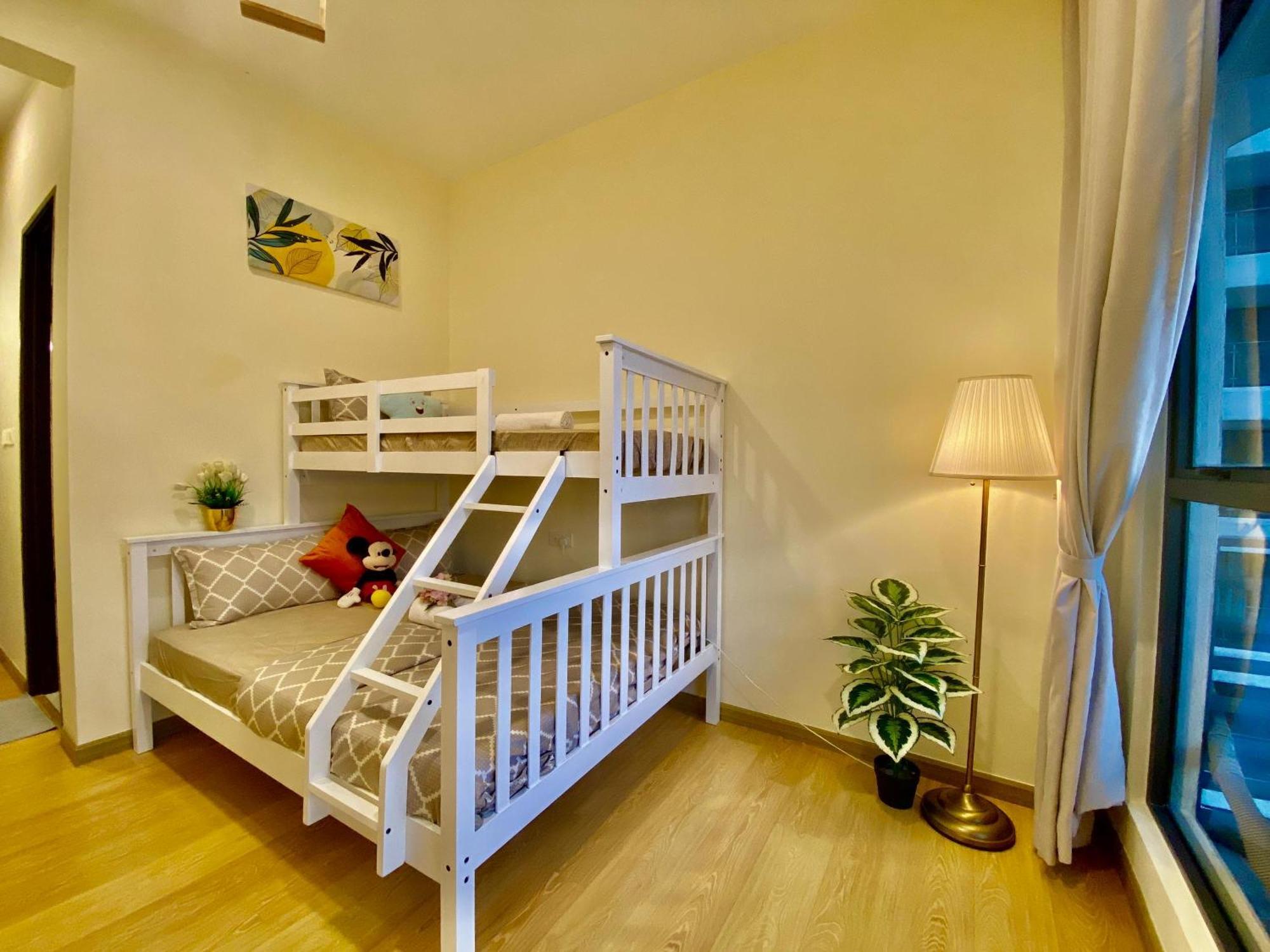 海景套房 3房3厕 可8-12人danga Bay Country Garden Yi Jia名宿 * Johor Bahru
