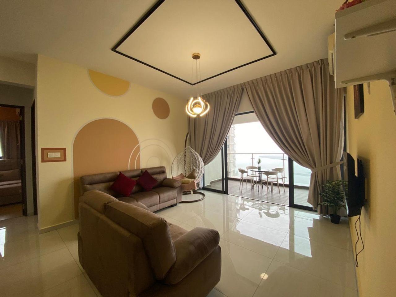 海景套房 3房3厕 可8-12人danga Bay Country Garden Yi Jia名宿 Johor Bahru