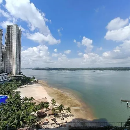 海景套房 3房3厕 可8-12人danga Bay Country Garden Yi Jia名宿 Johor Bahru Exterior photo